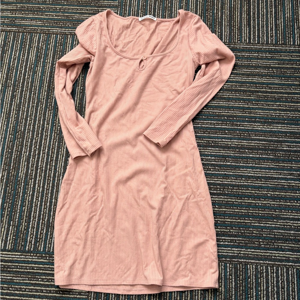 Reformation size small Blush Long Sleeve Dress